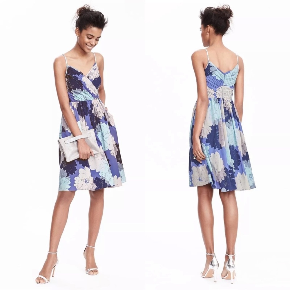 Banana Republic Pleated Floral Strappy Crossover Dress with pockets 14